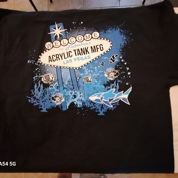 2xl grafuc tshirt w tag acrylic tank mfg - Picture 3 of 3